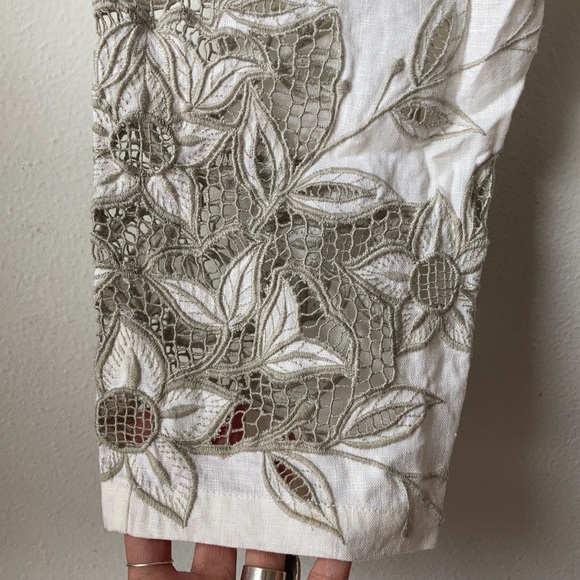 SOLD๐ซ Chasing Unicorns Freedom Now Cutwork Linen Pants sz S - Picture 11 of 17